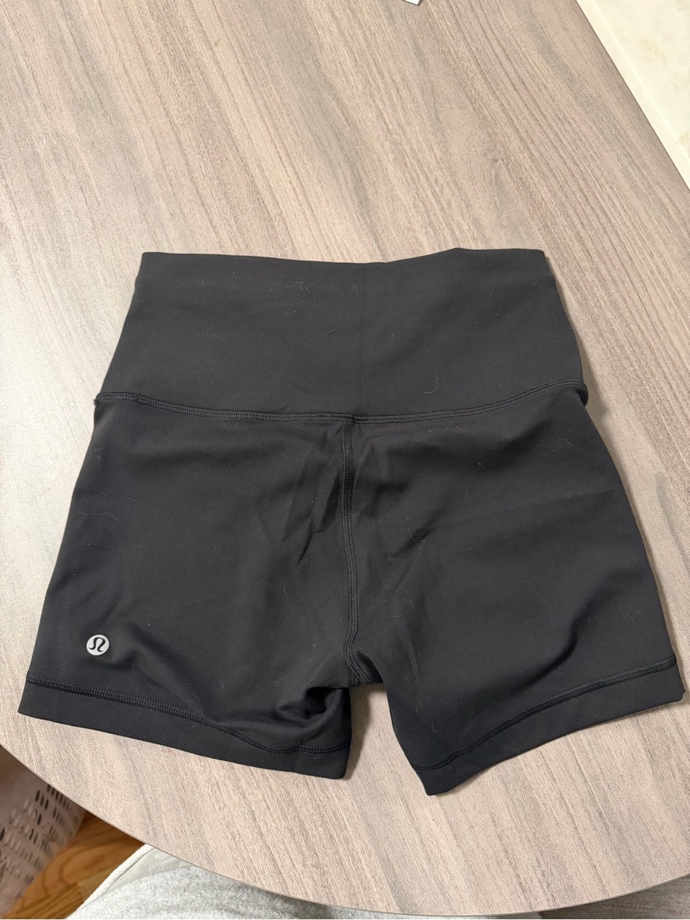 Lululemon Wunder Train High-Rise Short 4"